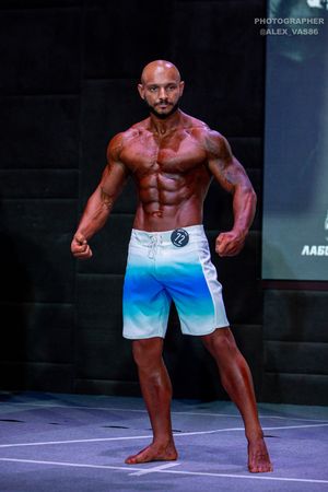 MEN'S PHYSIQUE 179